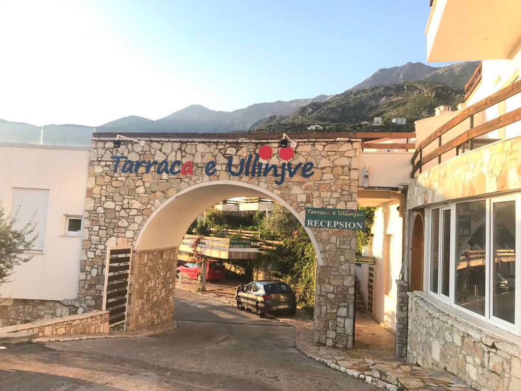Newly Renovated Apartment Olive Dhermi Exterior photo